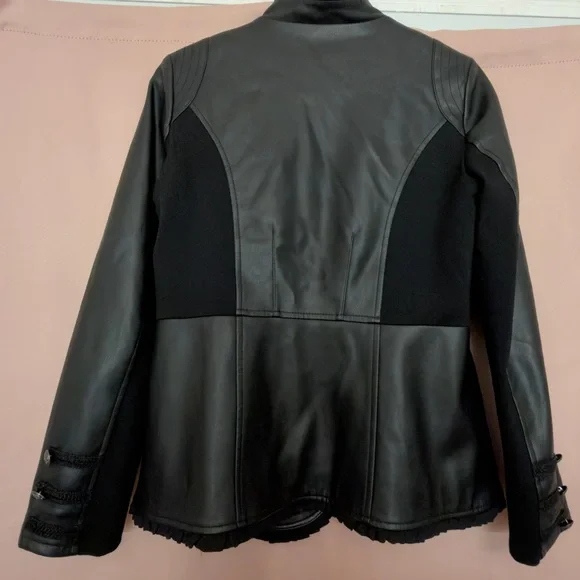 Chico's Elegant Black Military Leather Jacket Trendy - Picture 3 of 12